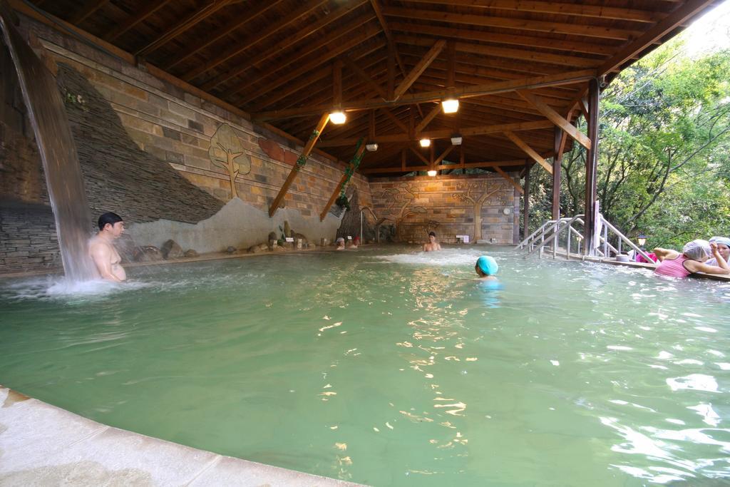 Jenq Yang Hotspring Hotel Renai Exterior foto